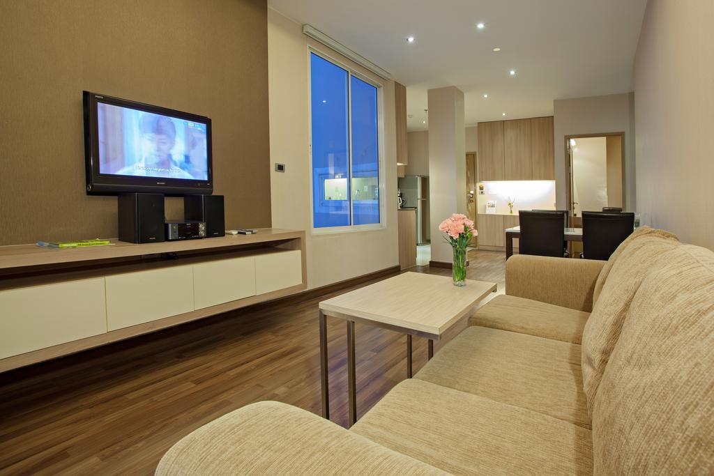 V Residence Бангкок Екстер'єр фото