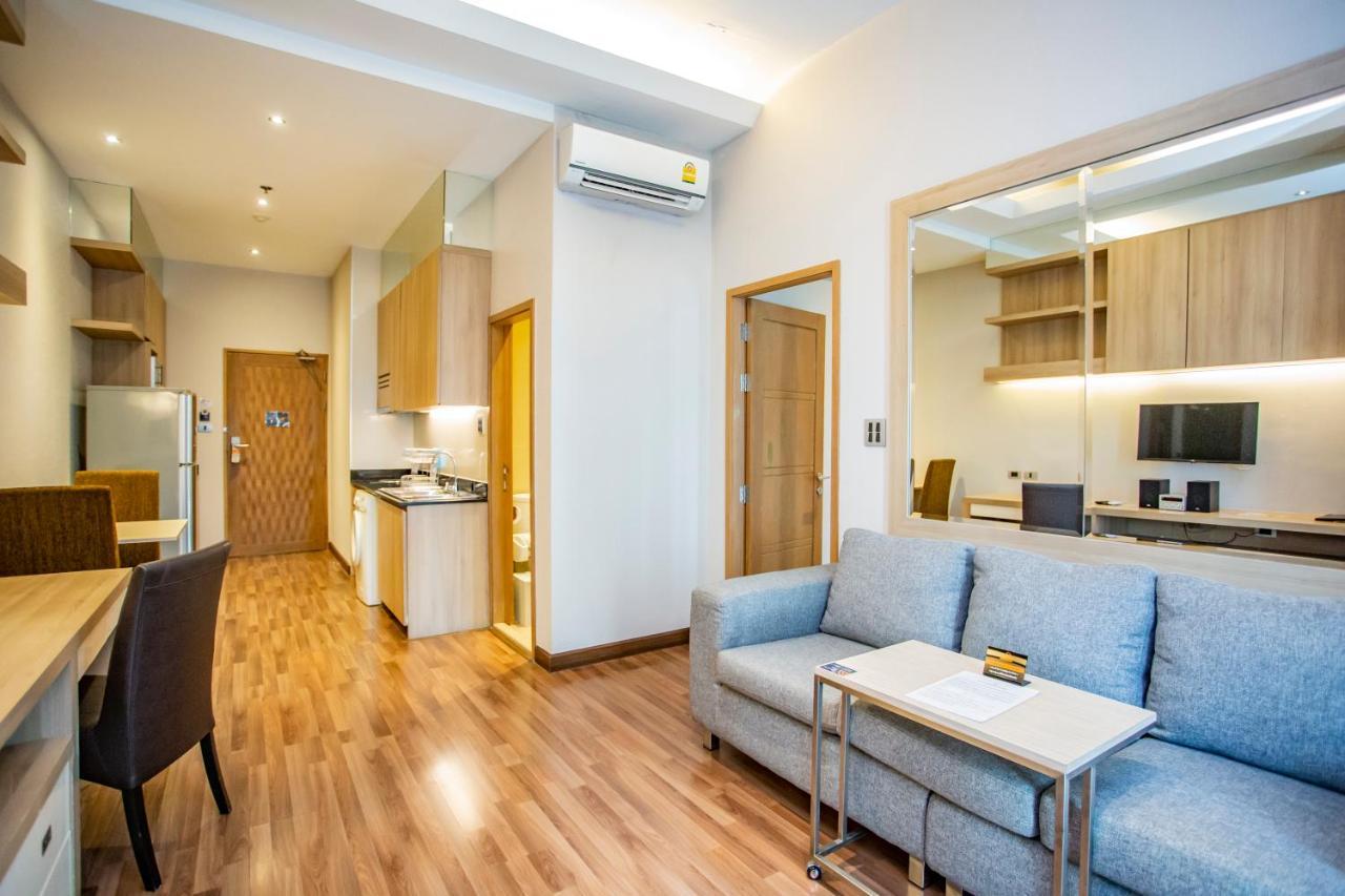 V Residence Бангкок Екстер'єр фото
