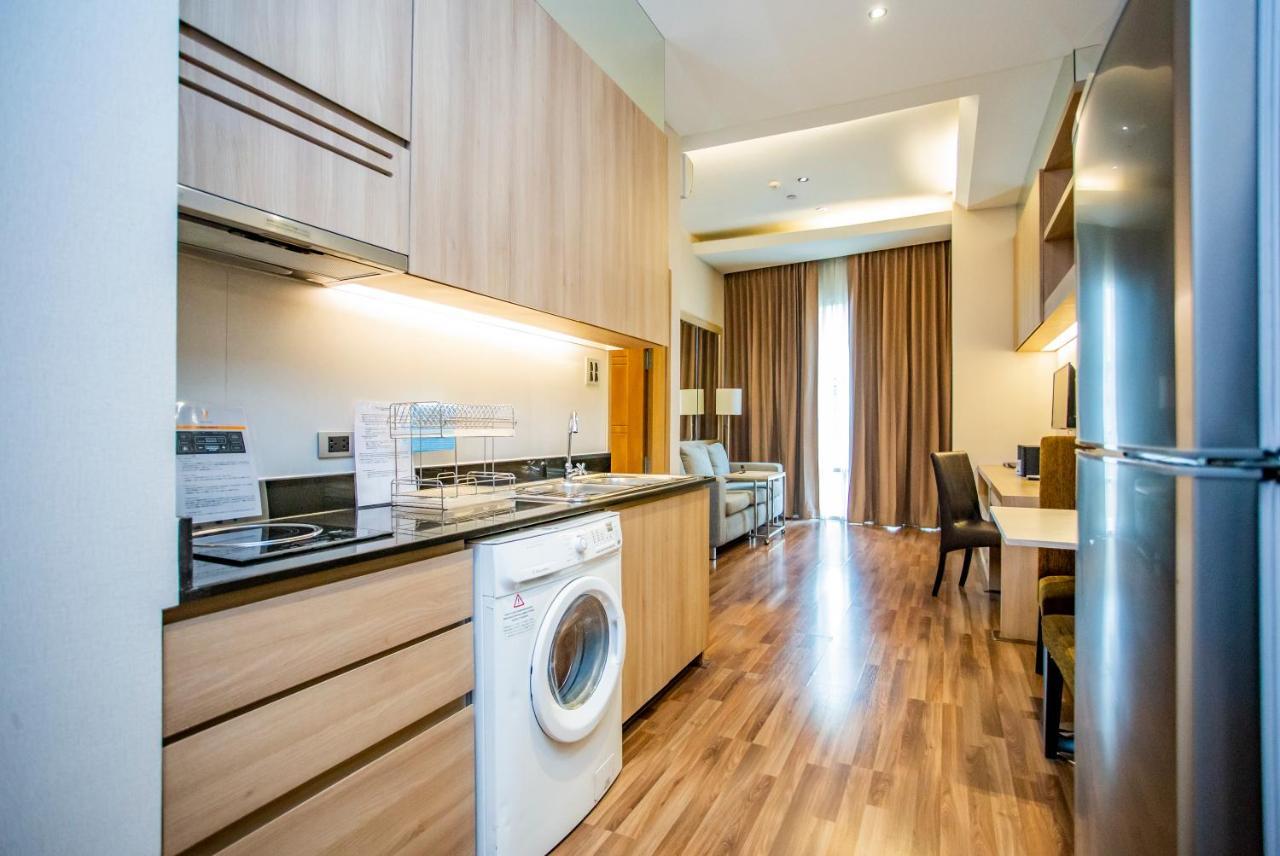 V Residence Бангкок Екстер'єр фото
