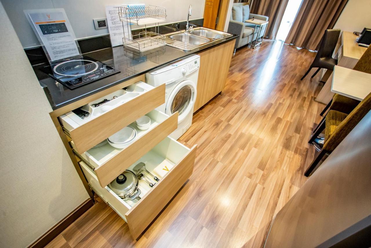 V Residence Бангкок Екстер'єр фото